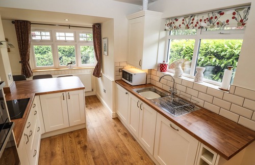 Windermere Cottage | Lilac Cottage