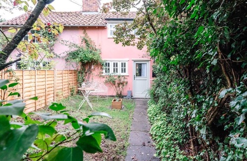 Wenhaston Apartment | Lilac Cottage, Wenhaston