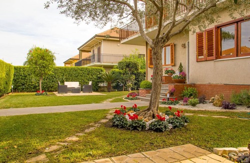 Riposto House | Lilac - Home and Garden