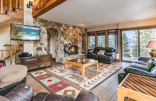 Skyland House | Lilac Lodge at Skyland | Private Hot Tub | Lake Views