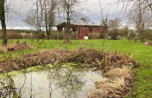 Blubberhouses House | Lilac Lodge Retreat for 6 Set in One Acre of Land