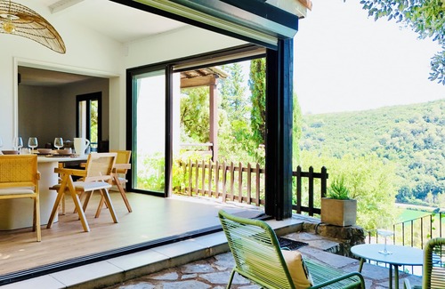 Carces House | Lili - Swimming pool & Lake view