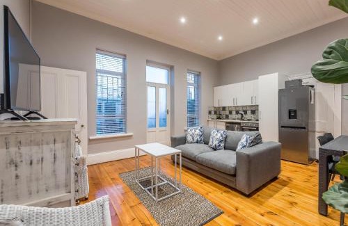 Linkside Apartment | Lilla-Bett Self Catering Mossel Bay