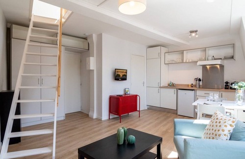 Lille Apartment | Lille Hypercentre/Gares - Beautiful duplex!