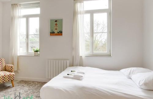 Saint-Maurice Pellevoisin Apartment | Lilly-Everything on foot,near stations,Gd Palais!