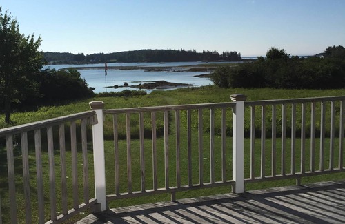 Martinsville House | LillyView-Magnificent Ocean views!