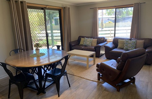 Port Hughes House | Lily Cottage, Port Hughes