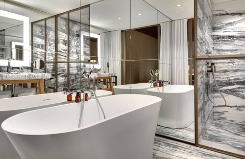 La Croix-Valmer Hotel | Lily of the Valley