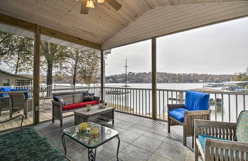 Gravois Mills House | ‘Lily Pad’ Oasis w/Dock on Lake of the Ozarks!