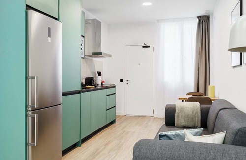 Ciudad Jardin Apartment | Limehome Madrid Calle de Matilde Diez