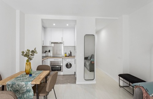 Barrio de La Latina Apartment | Limehome Madrid Calle de la Paloma