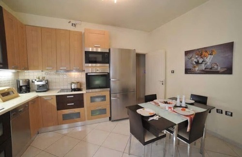 Petralona House | Lina's cozy house near to Acropolis & metro