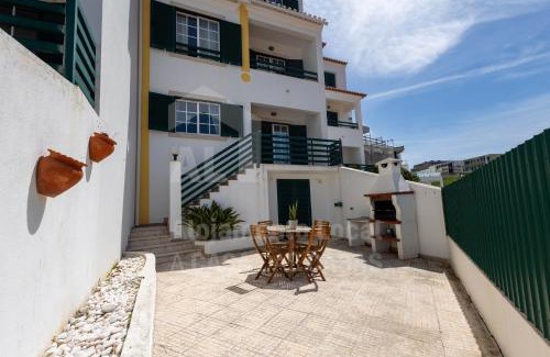 Ericeira House | Lina's House by AcasaDasCasas