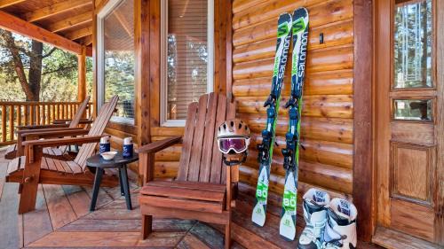 Castle Glen Estates House | Linaker Lodge by AvantStay Gorgeous Cabin in Big Bear w Views