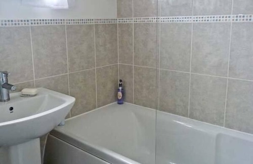 Alfreton Cottage | LINBERY, with a garden in Oakerthorpe