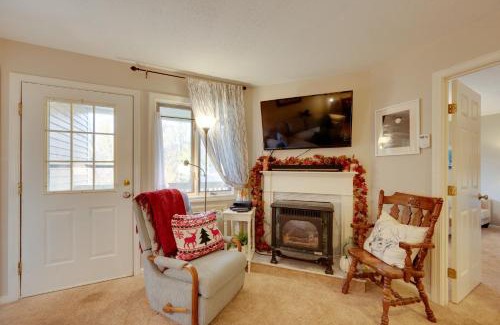 Lincoln Apartment | Lincoln Condo about 2 Mi to Loon Mountain Resort!