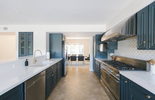 Coronado Foothills House | Lincoln Glow by LuxeKey | The Perfect Camelback Playground w/Pool, Spa & Billiards