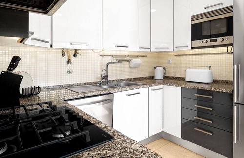 Santa Eulalia Villa | LINDA Oura Beach 4BR Villa 10 New for rent!