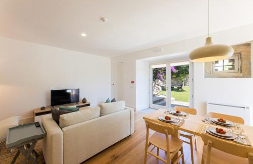 Caldelas Apartment | Linden Tree House A and B