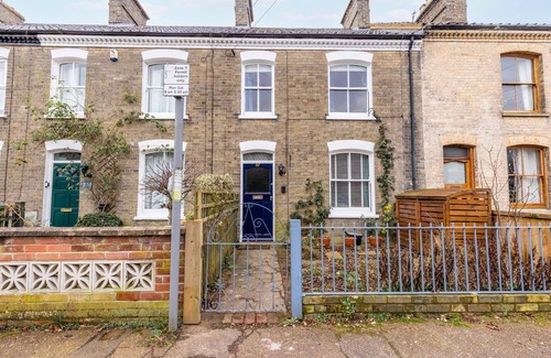 Norwich House | Lindley Terrace | A stylish 2-bedroom home located within easy walking distance of Norwich City cent
