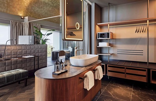 Loerick Hotel | Lindner Hotel Dusseldorf Seestern, part of JdV by Hyatt
