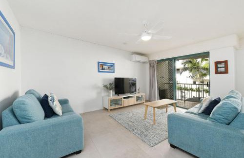 Kings Beach Apartment | Lindomare Unit 6, 11 Orvieto Tce, Kings Beach