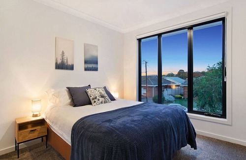 Flinders Park House | Linear Park Living - Brand New 4 Bed Family Home