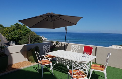 Gordons Bay Central Apartment | Linga Longa - Harbour/full seaview