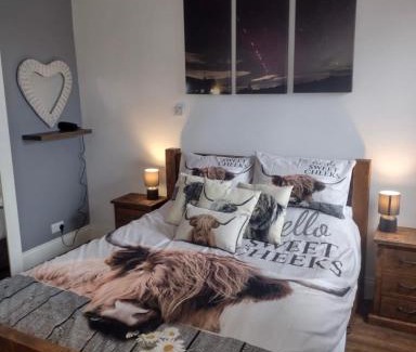 Northallerton Apartment | Lingfield Lodge Ewenique Views pets welcome
