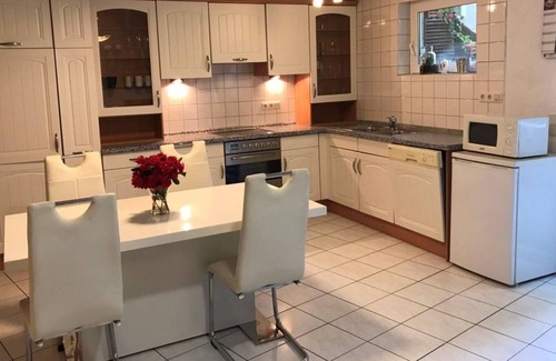 Saarburg Apartment | Linh's Ferienwohnung