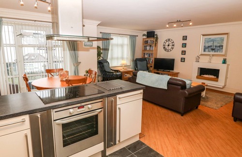 Edern Cottage | Linksway