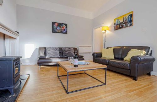 Linlithgow Apartment | Linlithgow Apartment