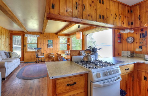 Rangeley Plantation House | 🐾Linn Lakeside - Very private, rustic cottage on 400 feet of Rangeley Lake frontage, dog friendly