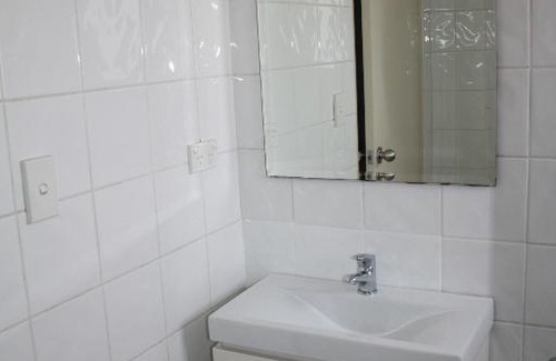 Greenwich Hotel | Linwood Lodge Motel