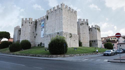 Prato Apartment | Lippi's House in Piazza Duomo