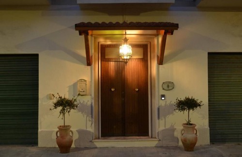 Pisa Apartment | Lisa and Beppe's Lantern/Deluxe Apartment