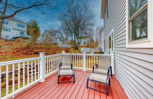 Boothbay Harbor House | Lisa Jean's Lookout