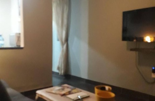 Middelburg House | Lisané accomodation. Comfortable spacious, simplicity.