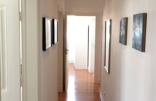 Santos Apartment | Lisbon Secret & Lapa River View Apartment