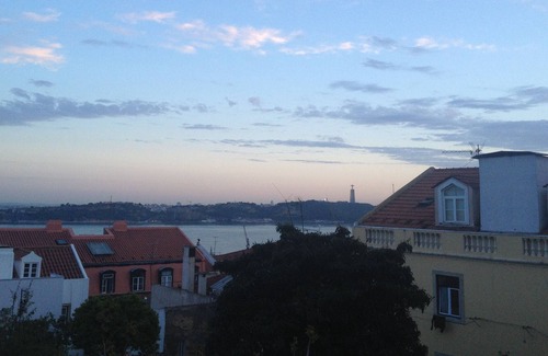 Santos Apartment | Lisbon Secret & Lapa River View Apartment