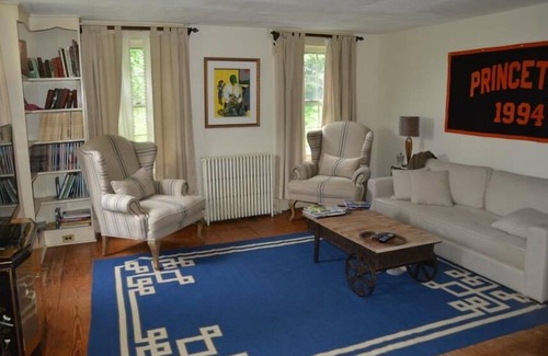 Goshen House | Litchfield County Farmhouse Retreat in Vineyard Area