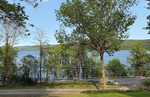 Cooperstown - Otsego Lake Cottage | Liten Stuga Guest Cottage