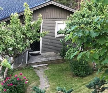 Varmdo House | Litet modernt fristående hus i Skärgården på Värmdö, Stockholm