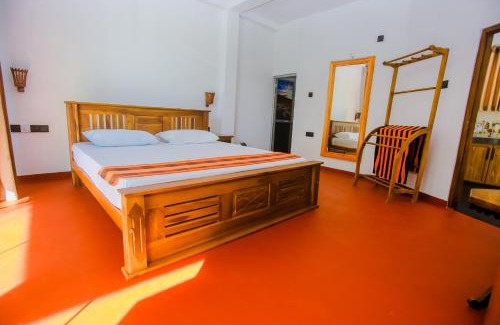 Mirissa Bed & Breakfast | Little Angels
