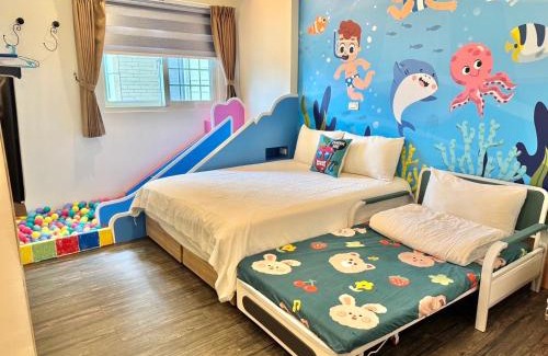 Wujie House | Little Apple B&B