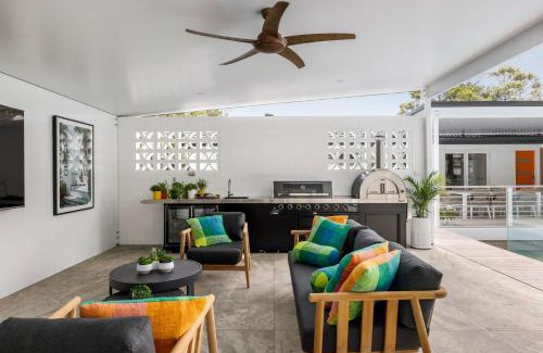 Nelson Bay House | Little Beach Vibes