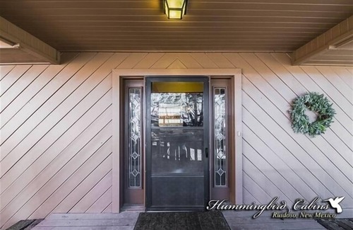 Alto House | Little Bear Lodge: 'Big Lodge filling little shoes' With hot tub. Pet Friendly.