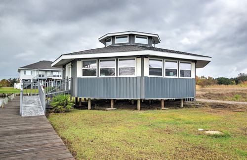 Slidell Cottage | 'Little Blue Crab' Quaint Slidell Home: Near Lakes