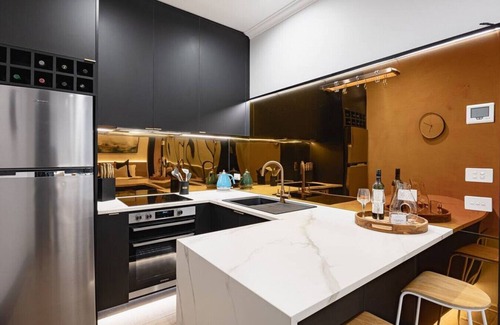 Chinatown Apartment | Little Bourke Street, Melbourne