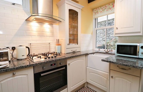 Bowness-on-Windermere Cottage | LITTLE BROOK COTTAGE, pet friendly in Bowness-On-Windermere